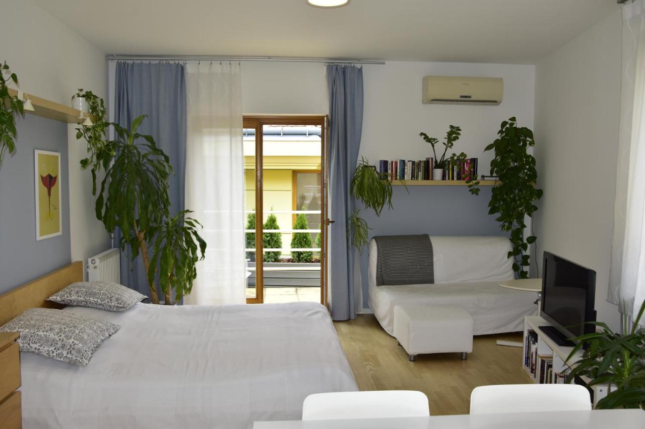 Stm3 Apartman Pécs Exterior photo