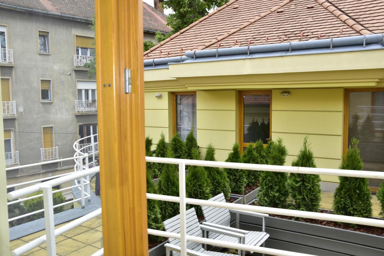Stm3 Apartman Pécs Exterior photo